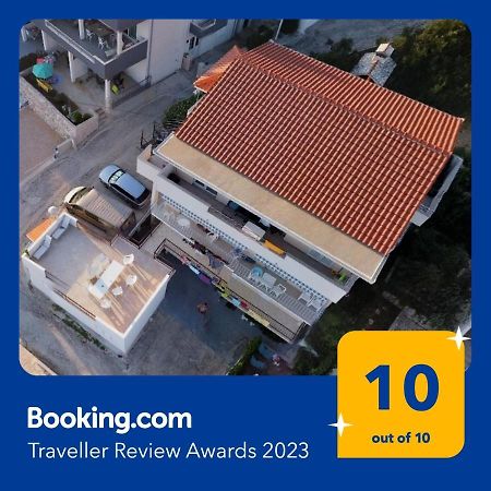 Apartments Tony Stanici - Omis Bagian luar foto