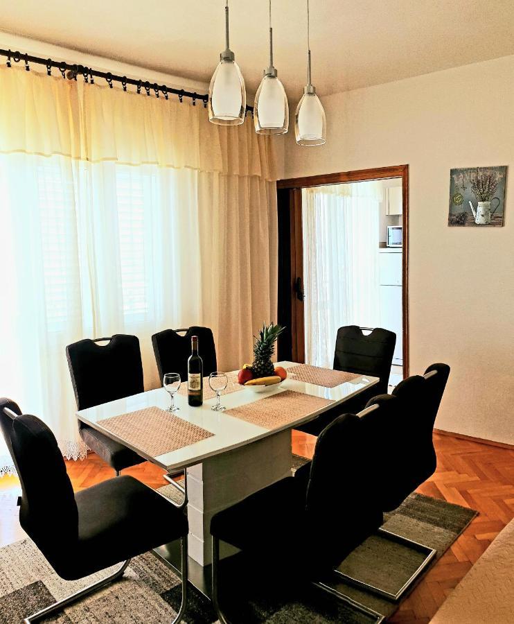 Apartments Tony Stanici - Omis Bagian luar foto