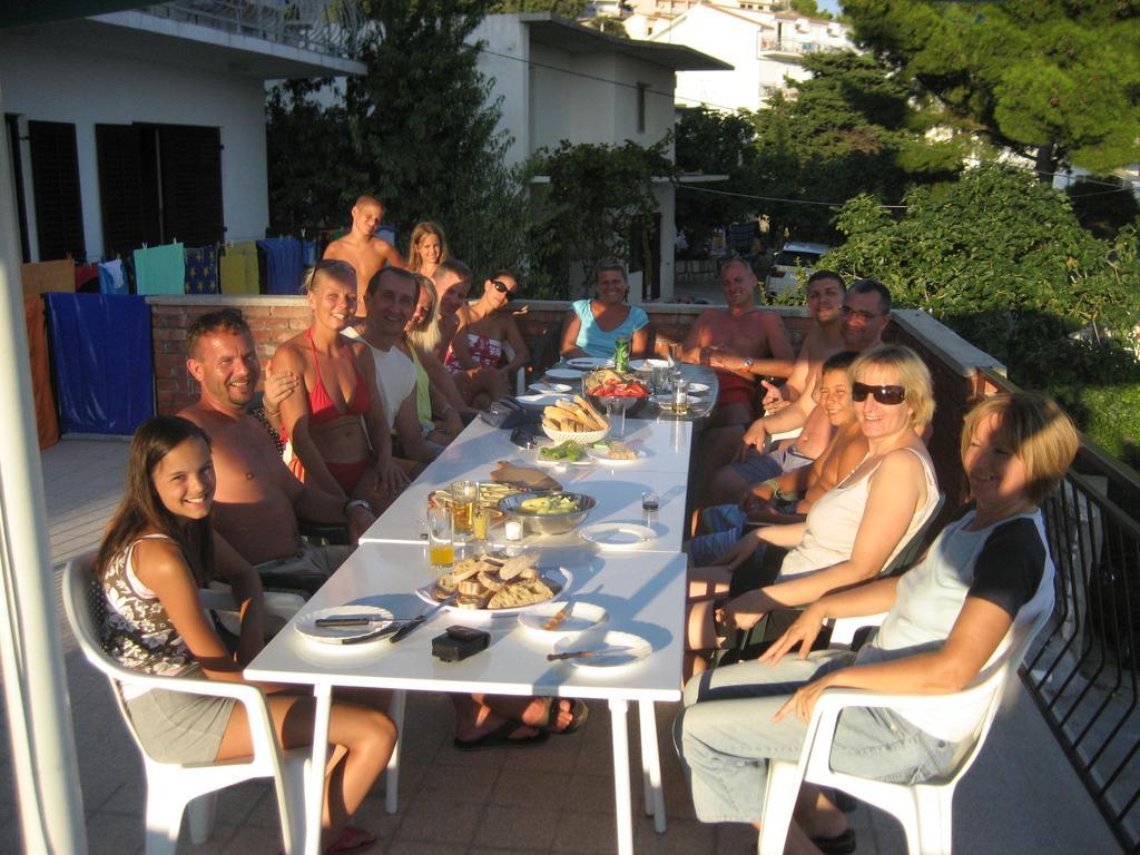 Apartments Tony Stanici - Omis Bagian luar foto